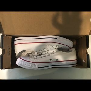 New White low top converse